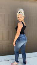 Mix it up High rise Frayed Ankle Skinny Jeans