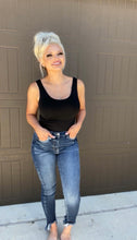 Mix it up High rise Frayed Ankle Skinny Jeans